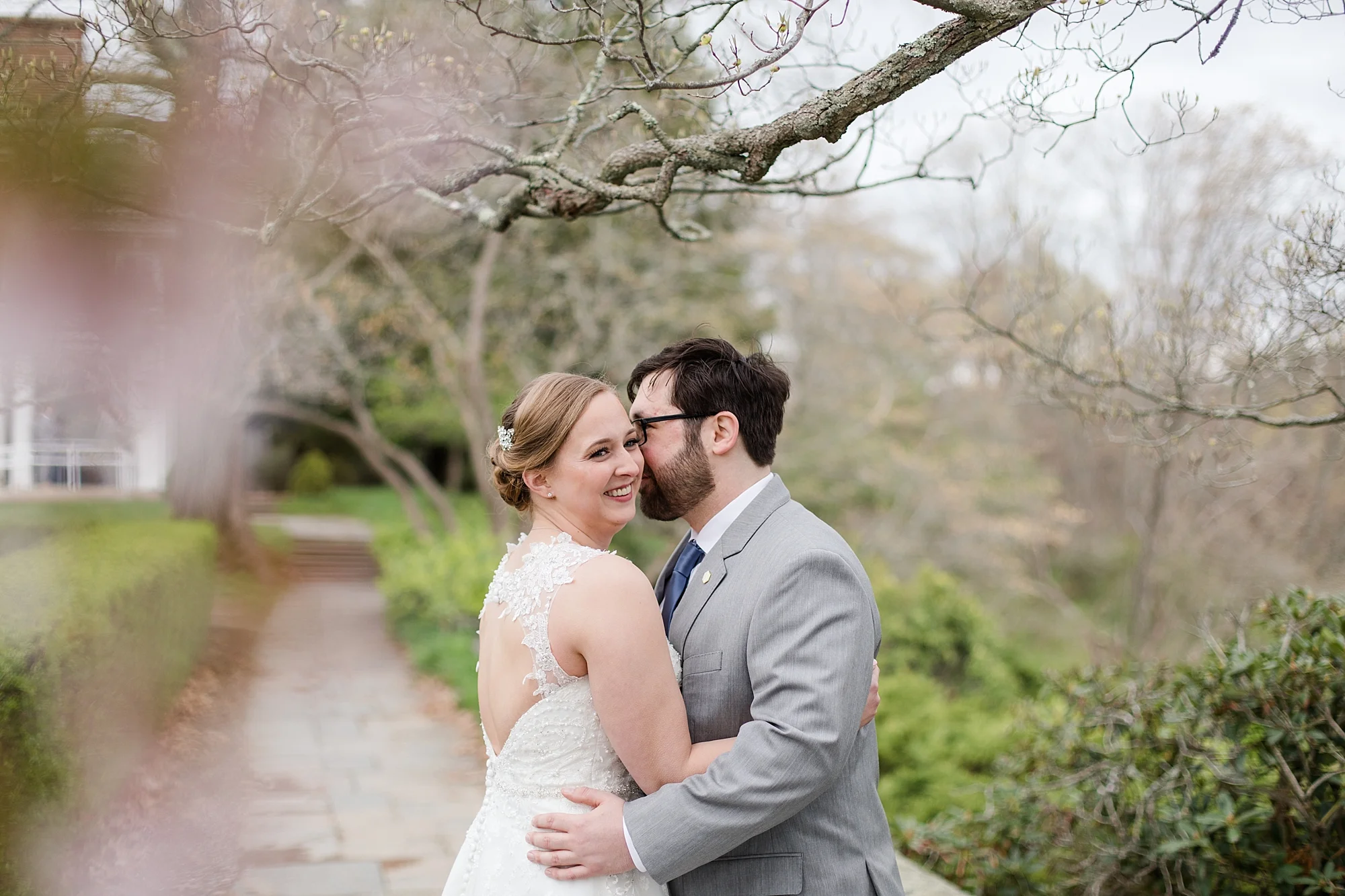 eisleyimages-concordcolonialinn-wedding_0085.jpg