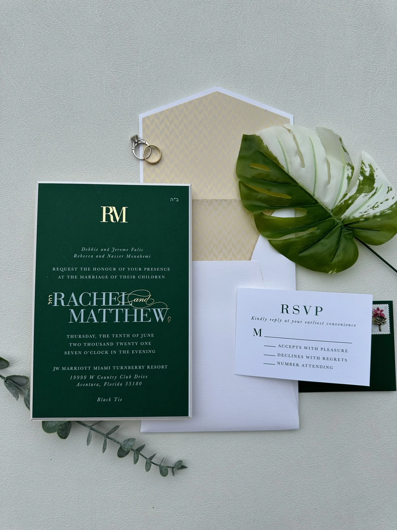 RACHEL &amp; MATTHEW