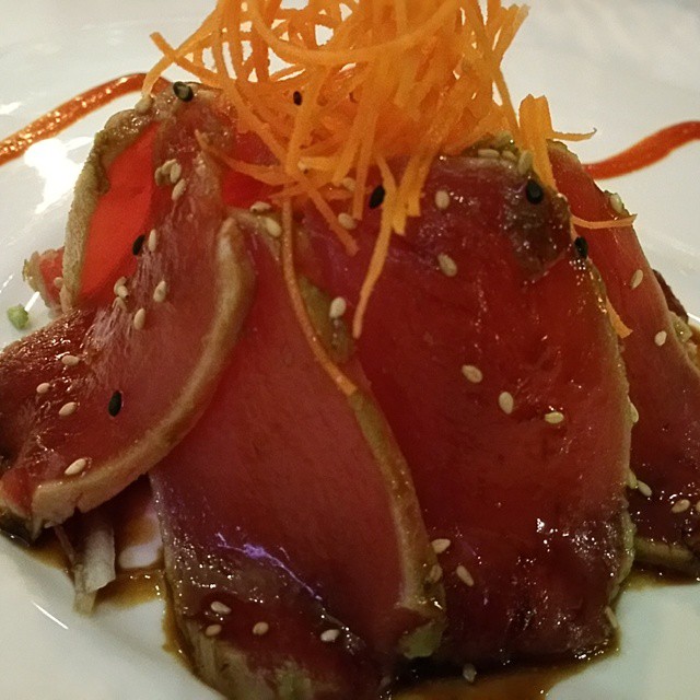 seared ahi tuna glazed with wasabi served with Japanese daikon radish with I Priv&eacute; sauce #iprive #foodie #chefsofinstagram #foodporn