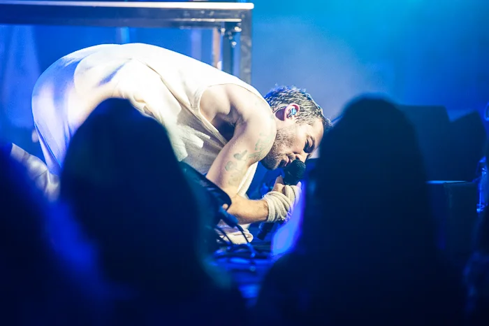 daniel_johns_operahouse_darren_wigley_mrwigleyphotography-57.jpg