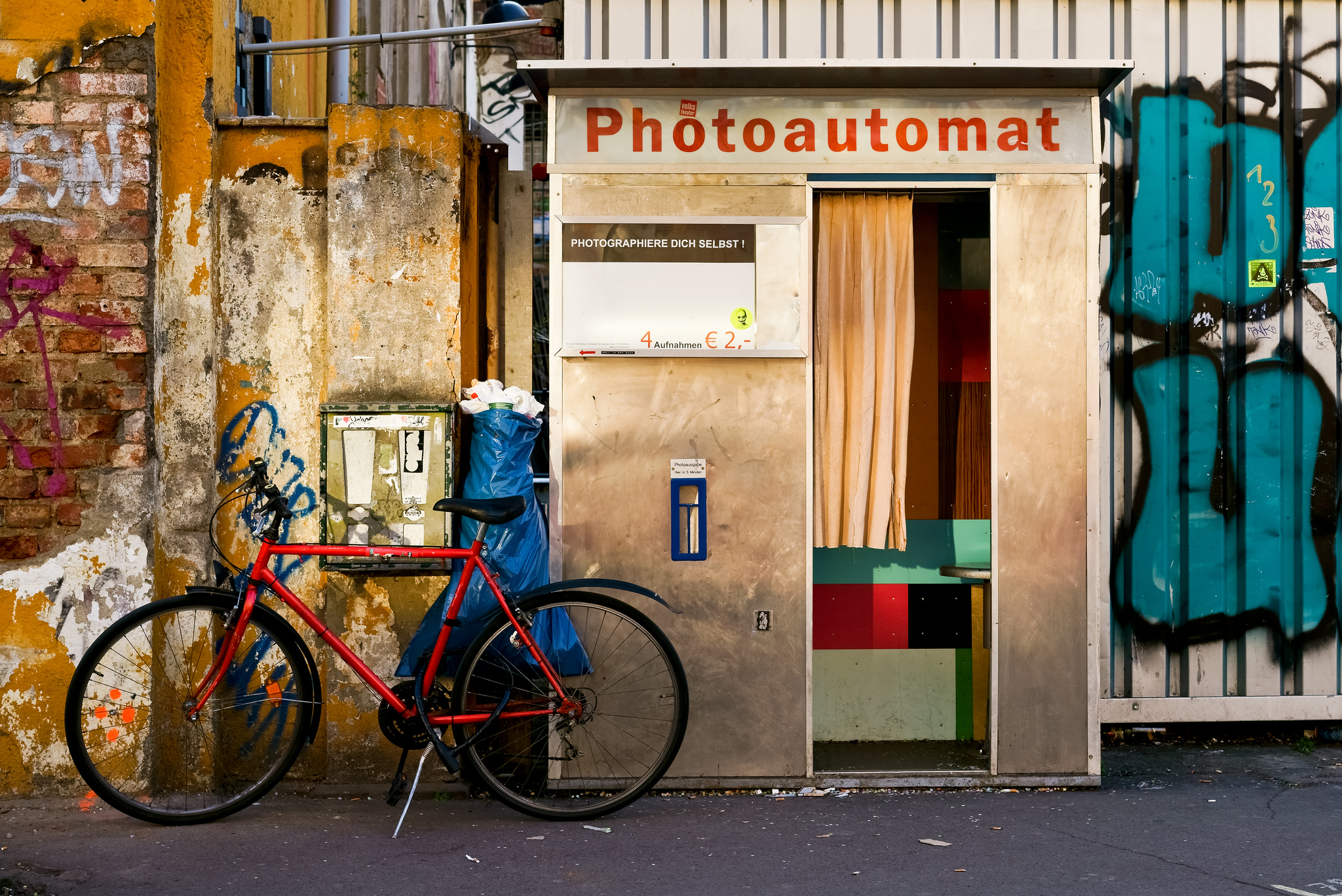 The Vintage Selfie Berlin S Photoautomat Booths Part I Kulturspace