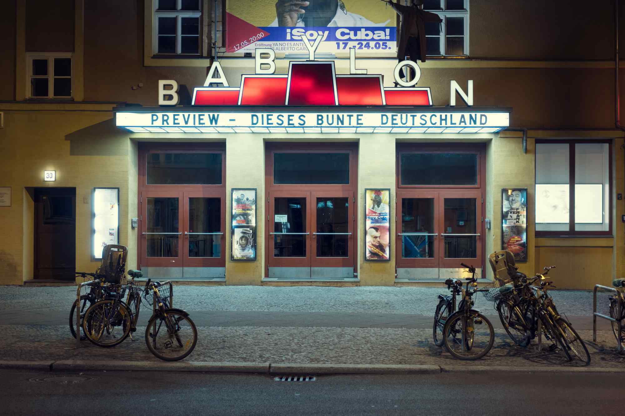 webKino-Exterior-philip-per-002.jpg