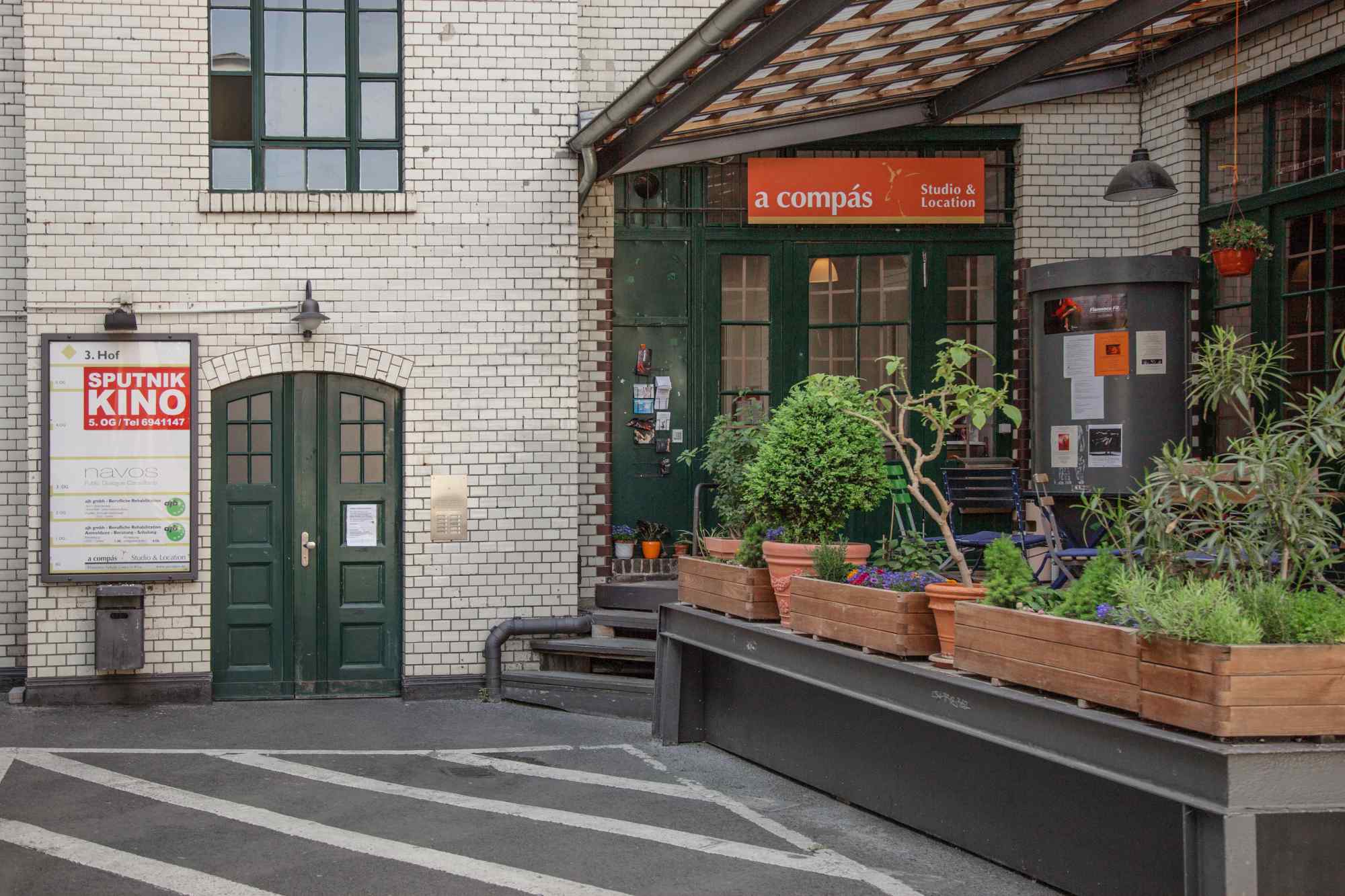 webSputnikKino_Sanna&Majken_0090.jpg
