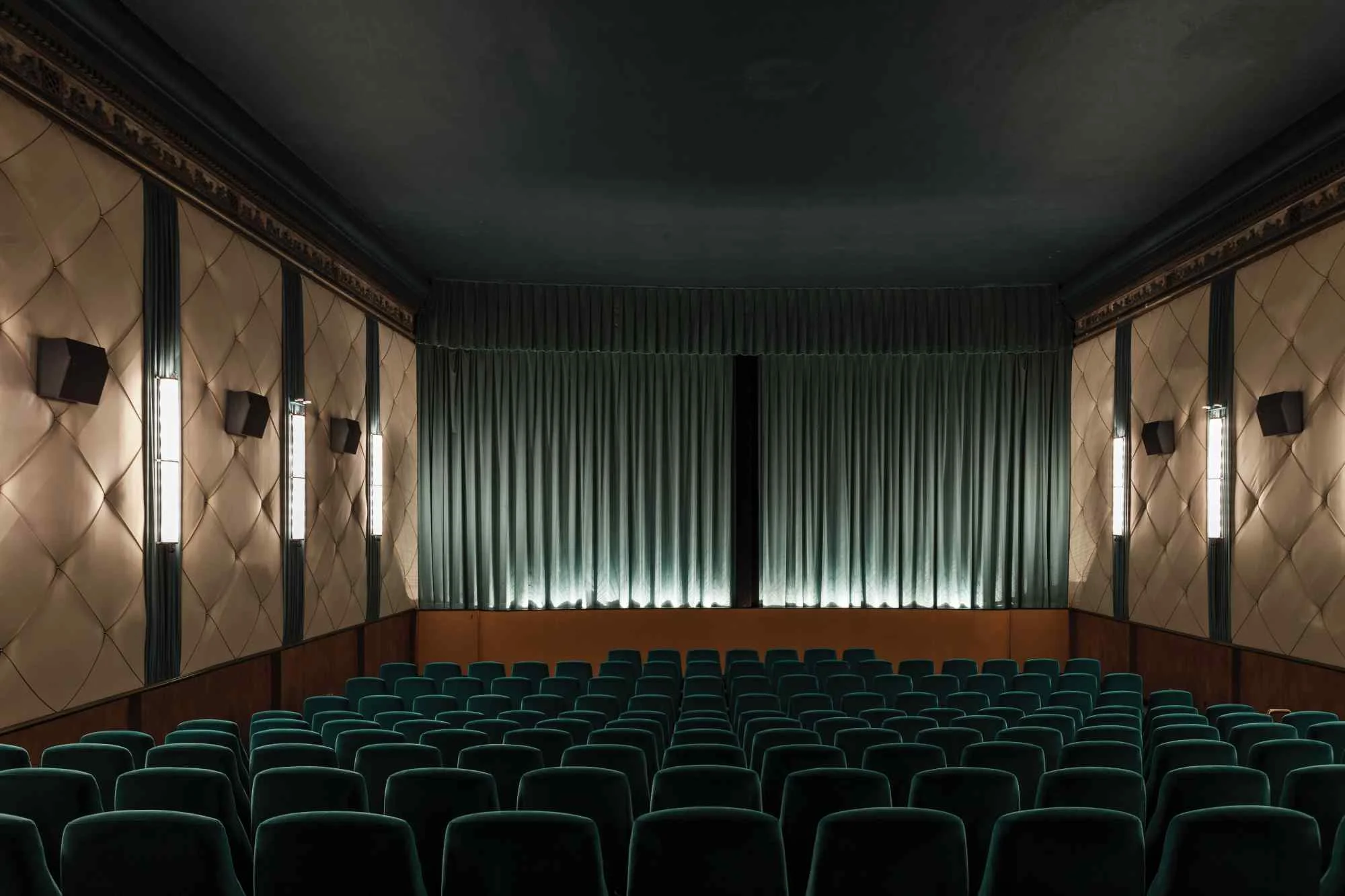 webAlice & Erik, Kino Neues Off-5.jpg