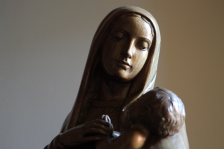 statue vierge.jpg