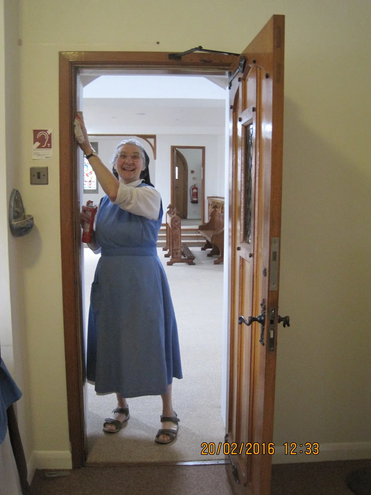 Chapelmoving2.jpg