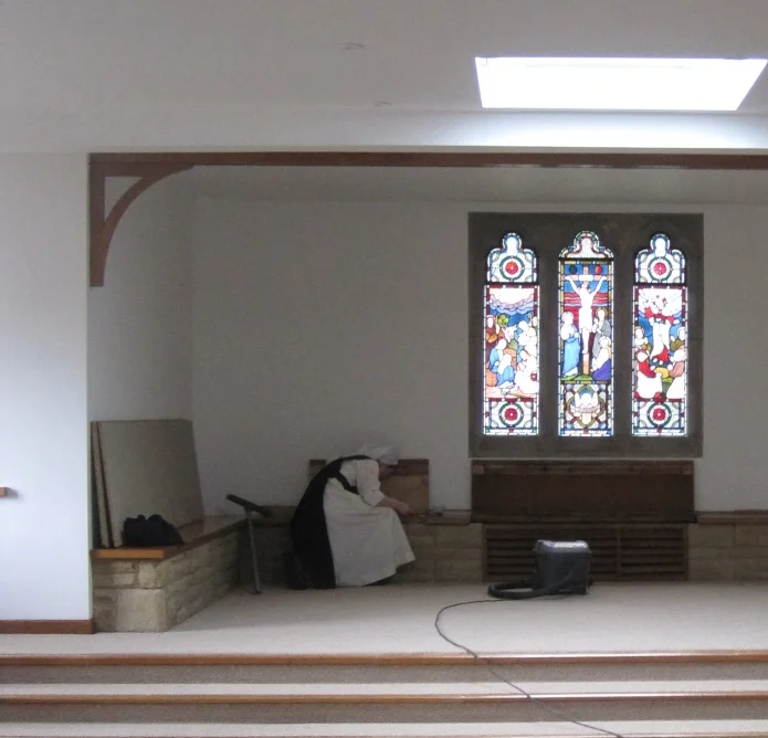 chapelmoving5.jpg