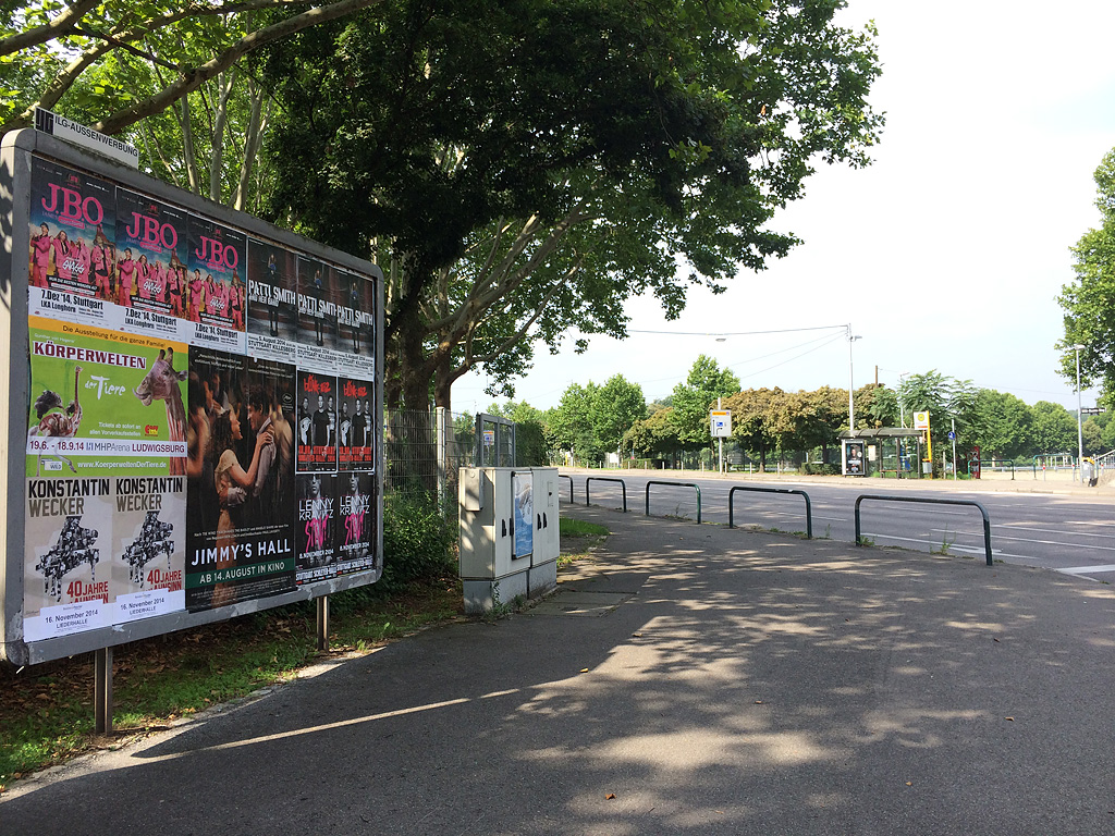 Großflächenplakatierung-Premium-A1.jpg