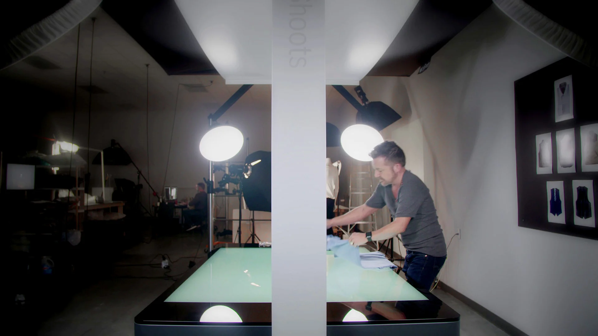 StyleShoots Horizontal allows a stylist to easily shoot their clothes flat lay and gives them the time to focus purely on presentation without having to reposition the camera or lighting