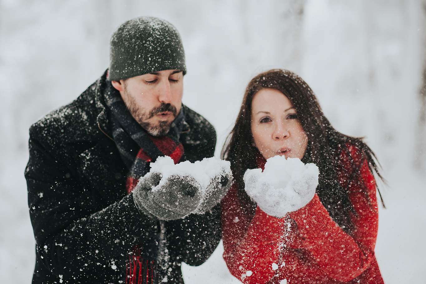 Fun-Engagement-Shot-Blowing-Snow-KillingonPeak-Vermont