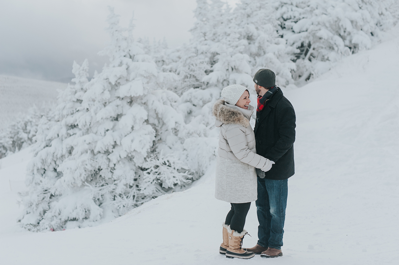 engagement-session-killington-peak-vermont-idena-wedding-photographer.jpg