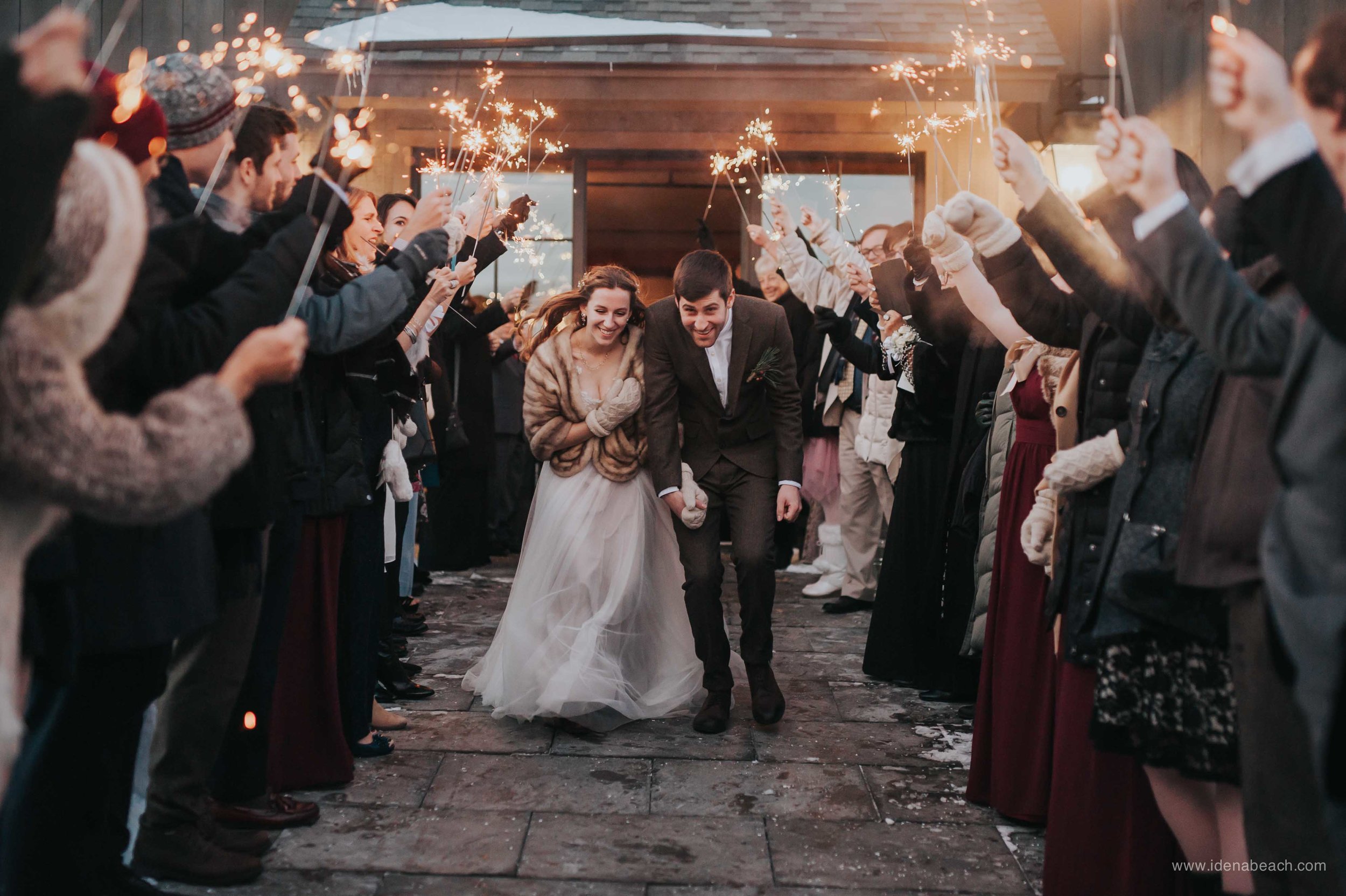 IdenaBeach-VermontWeddingPhotographer-MountainTopInn-254.jpg