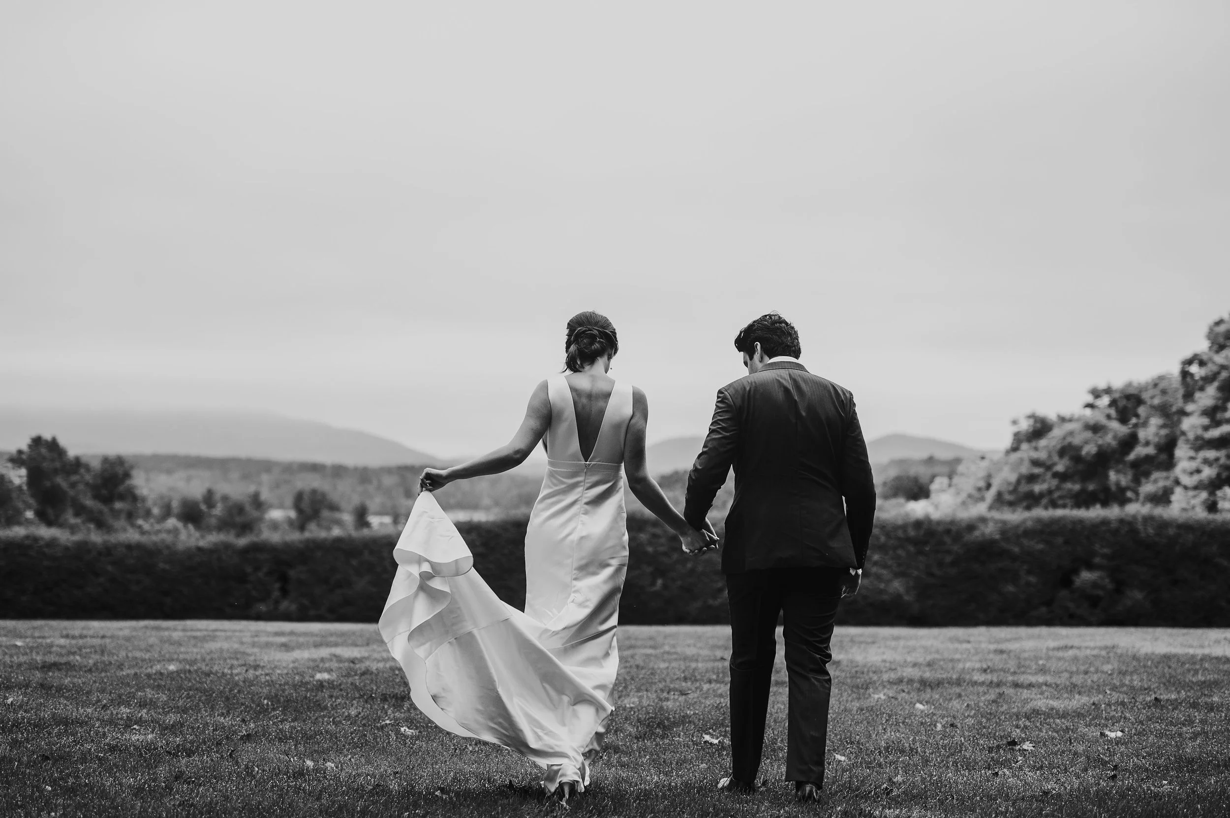 IdenaBeach-Vermont-Wedding-Photographer00030.jpg