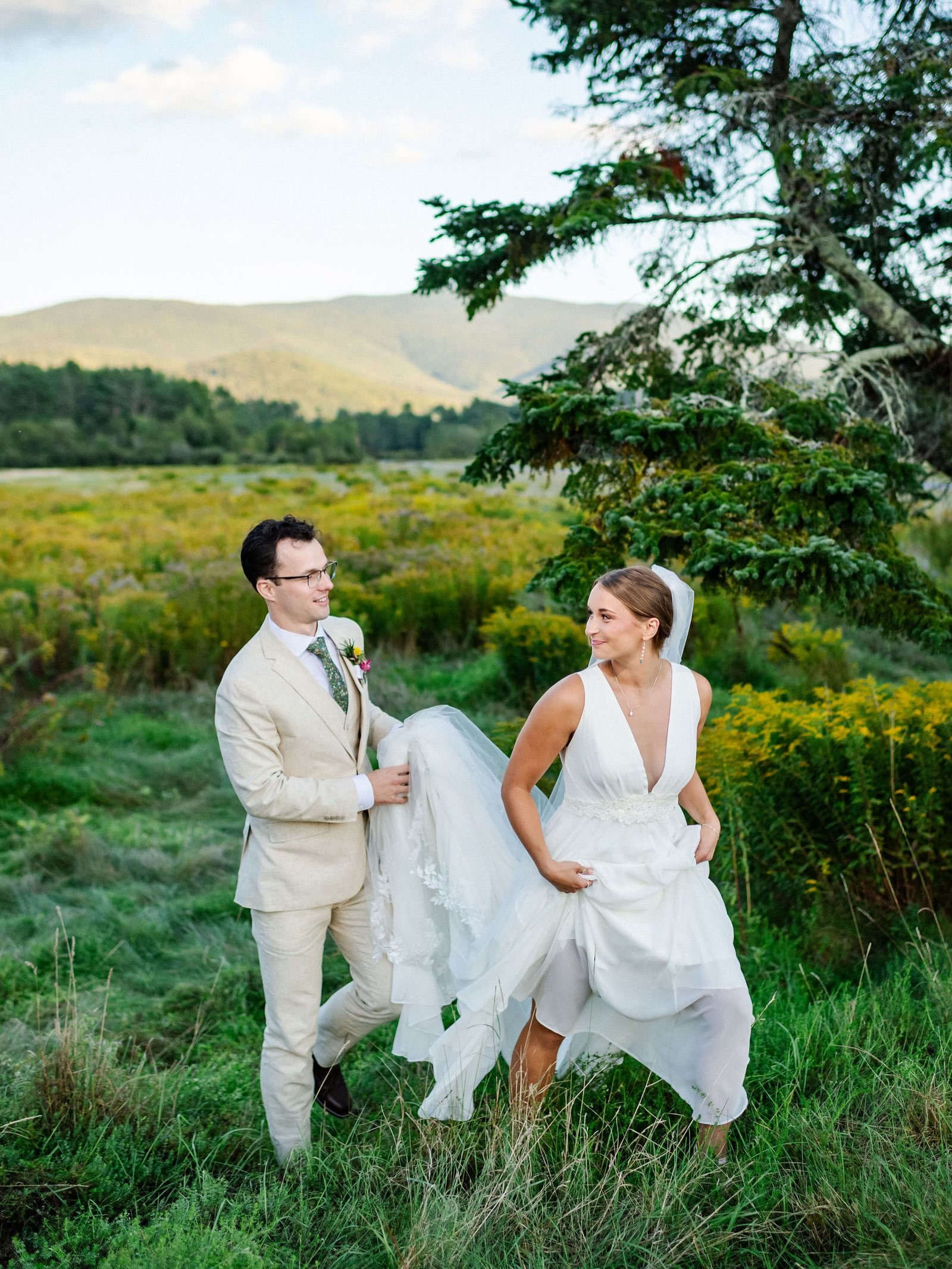 I had the privilege of watching these two together through two family weddings before 🤍

Third sibling. Third wedding. This family just keeps getting more special to photograph. I&rsquo;ll hold this one close to my heart for a long time 🥹
