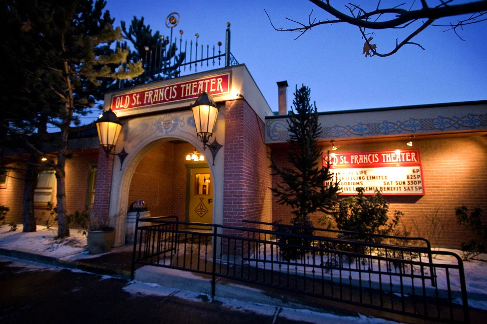 McMenamin's Old Francis School Hotel