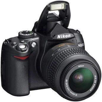 Nikon_D5000_615725.jpg