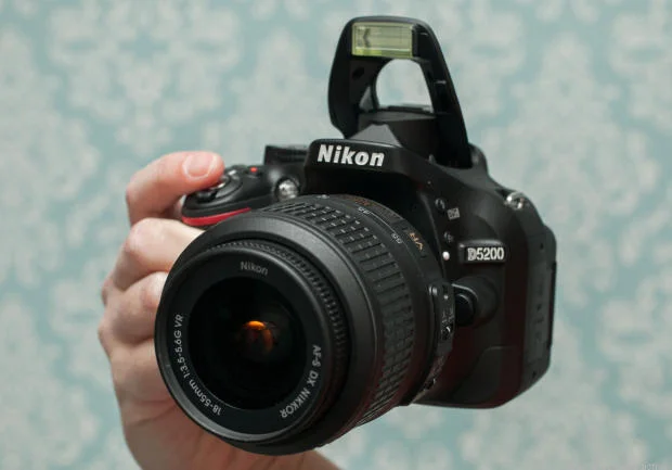Nikon D5200 5.jpg