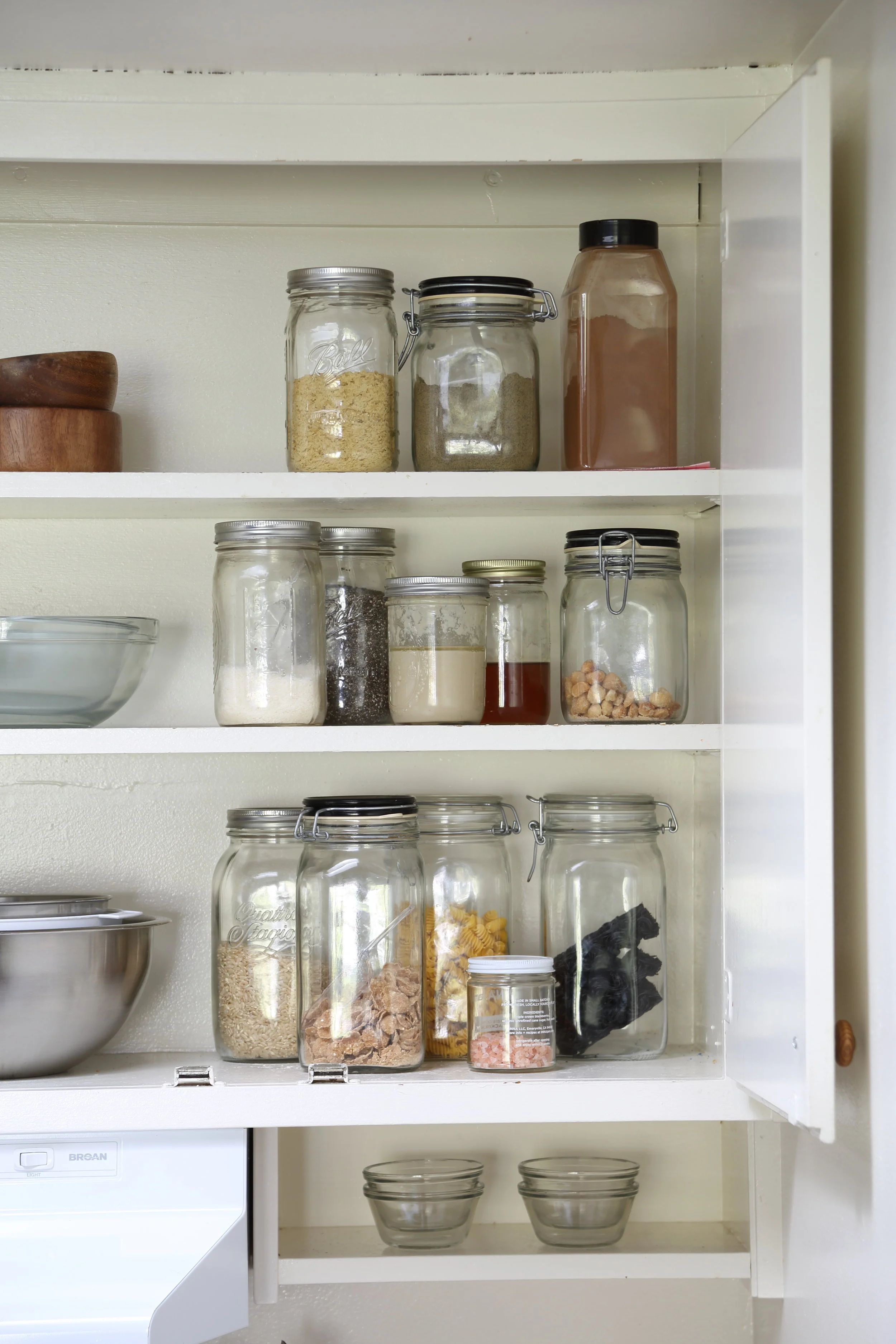7 Tips To Declutter And Organize Your Pantry New Minimalism