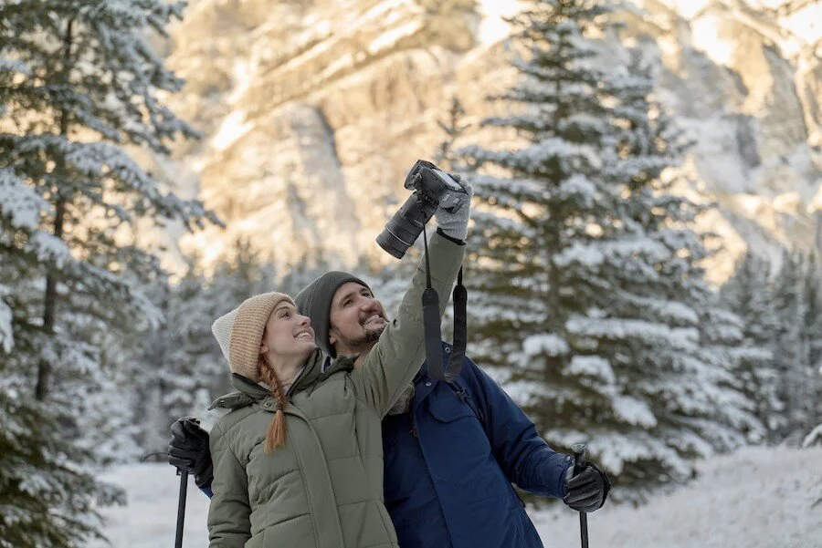 Playing SIMON in Hallmark's  SNOWKISSED .