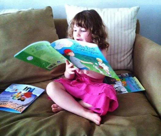 happy reader 1.jpg