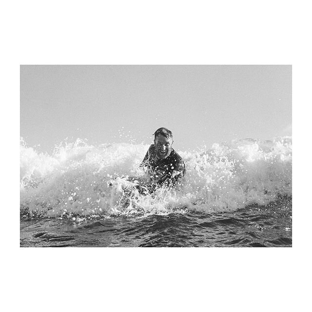 The joy of surfing @drewcephur #nikonosv #ilforddelta400 #nikonosproject