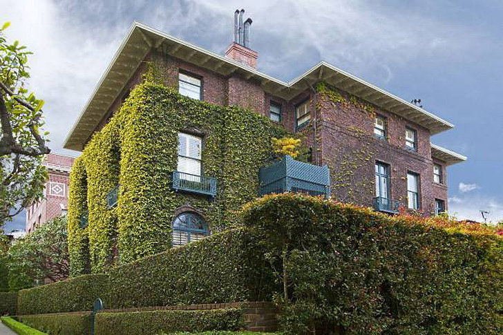 The 9000 sq.ft. home surrounded by views of the Pacific and the Presidio. 