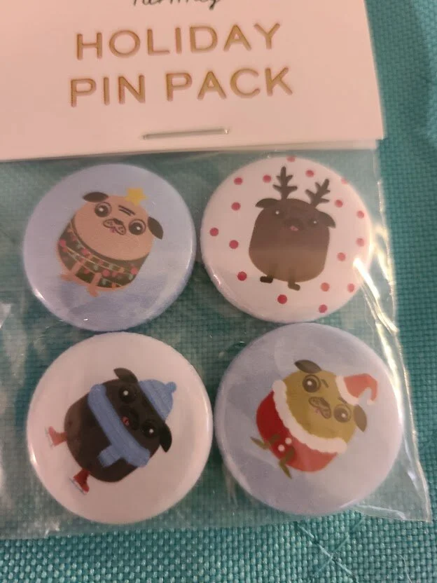 #36 Holiday Pug Pin Pack