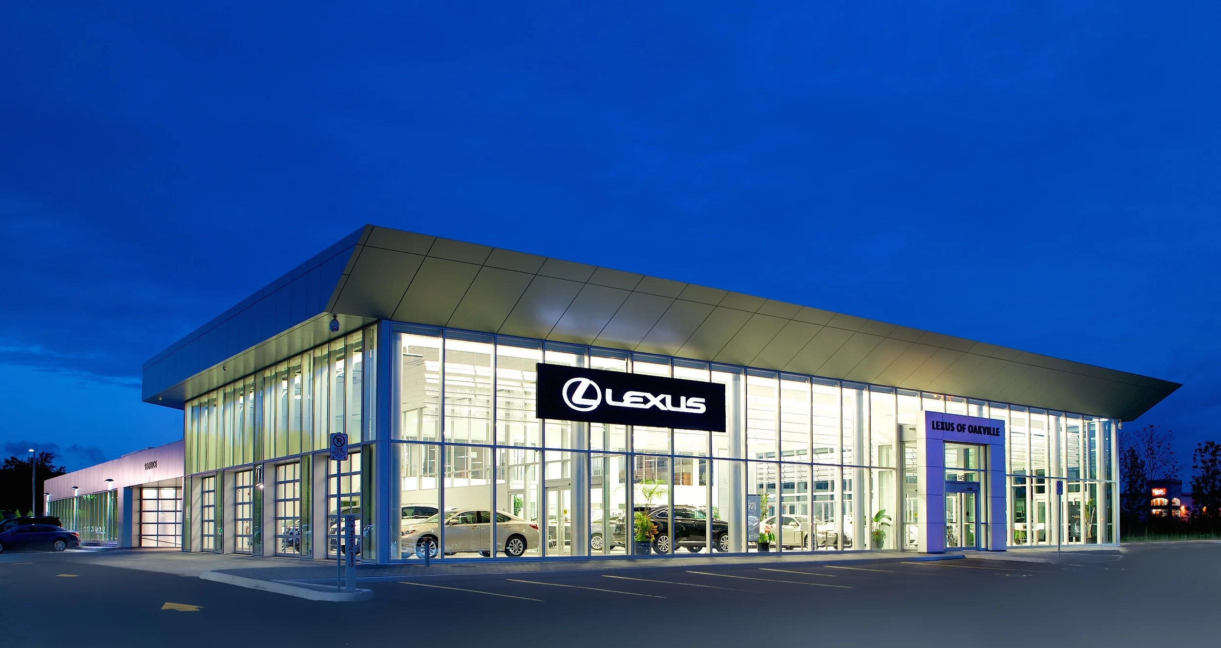 Lexus of Oakville
