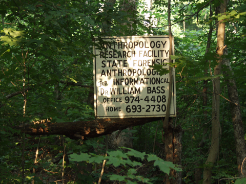 body-farm-sign.png