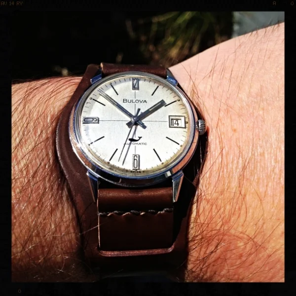 Bulova Sea King on Bund strap in Walnut.