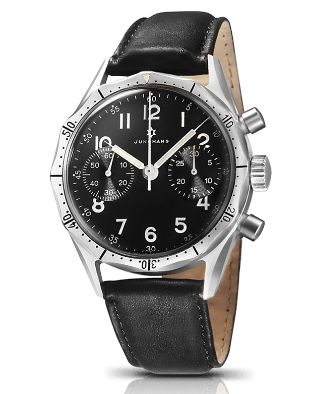Junghans J88 Bund. Note the contrasting finish between dial and registers.