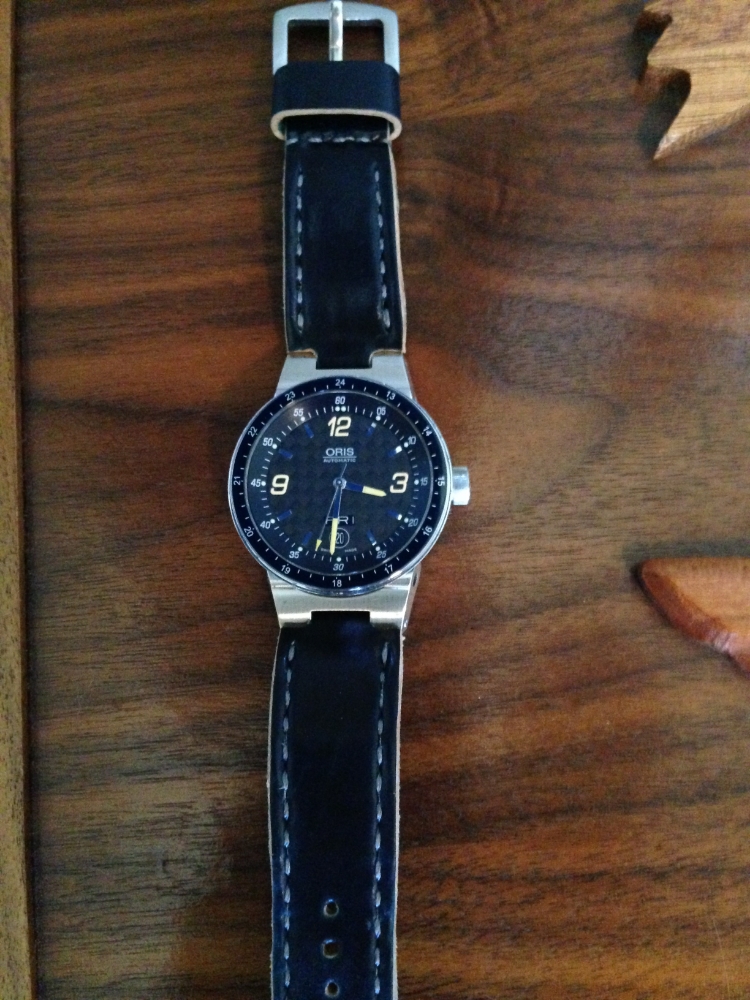 Oris F1 on Navy Arts & Crafts with gray stitching. A very cool way to wear this otherwise bracelet-only Oris.