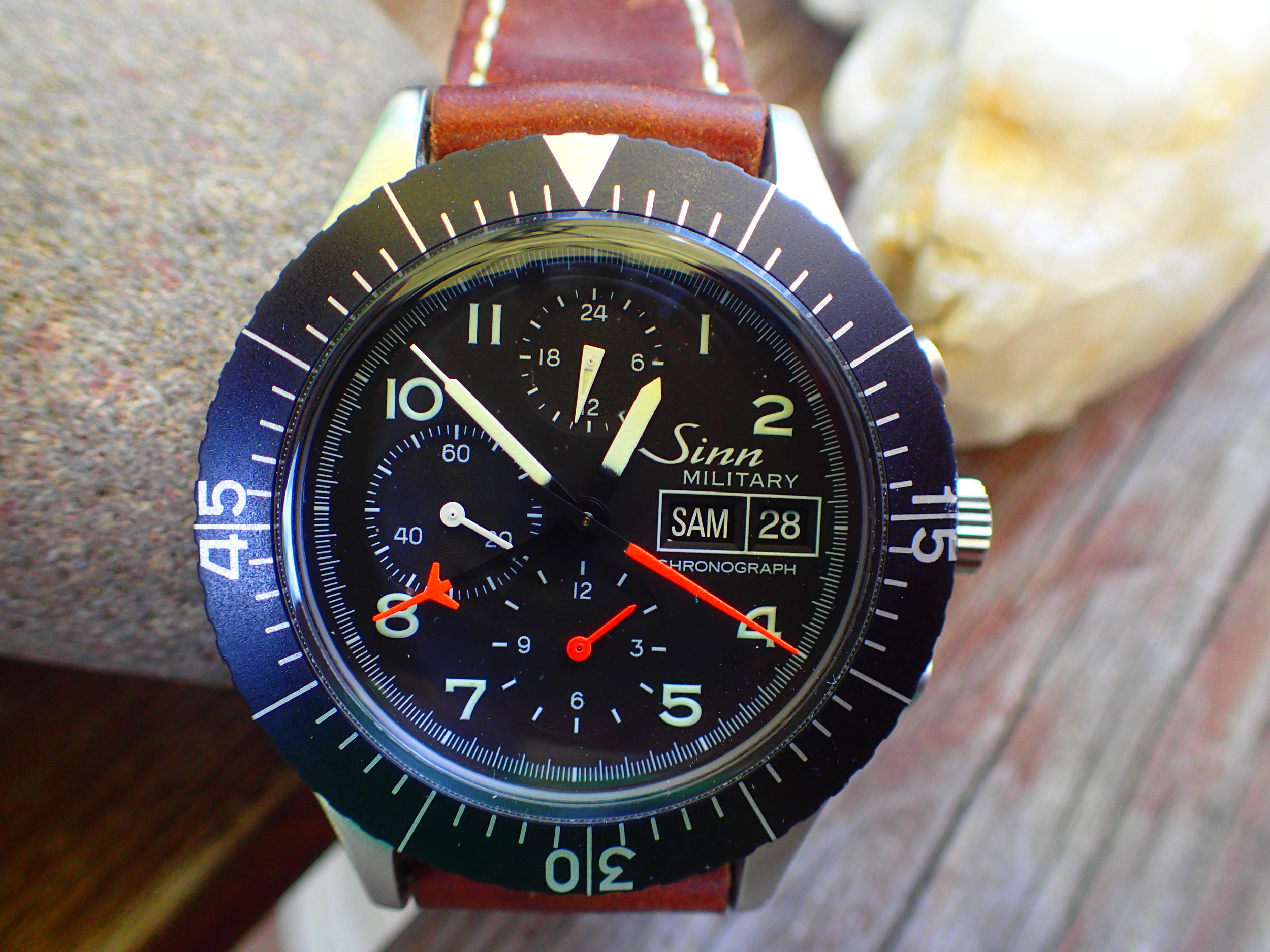 A close up of the superb 156 dial. Color-coded chronograph hands in action, reading 1:40:20.