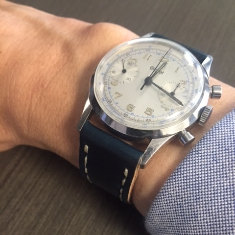 A gorgeous Gallet Multichron on Navy Arts & Crafts. This watch is a Rover Haven favorite!