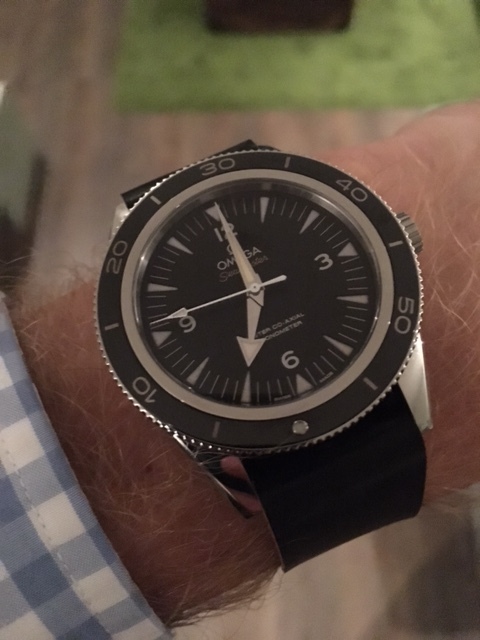 SM300 Master Co-Axial on a one-piece in Black. This watch is another Rover Haven favorite!