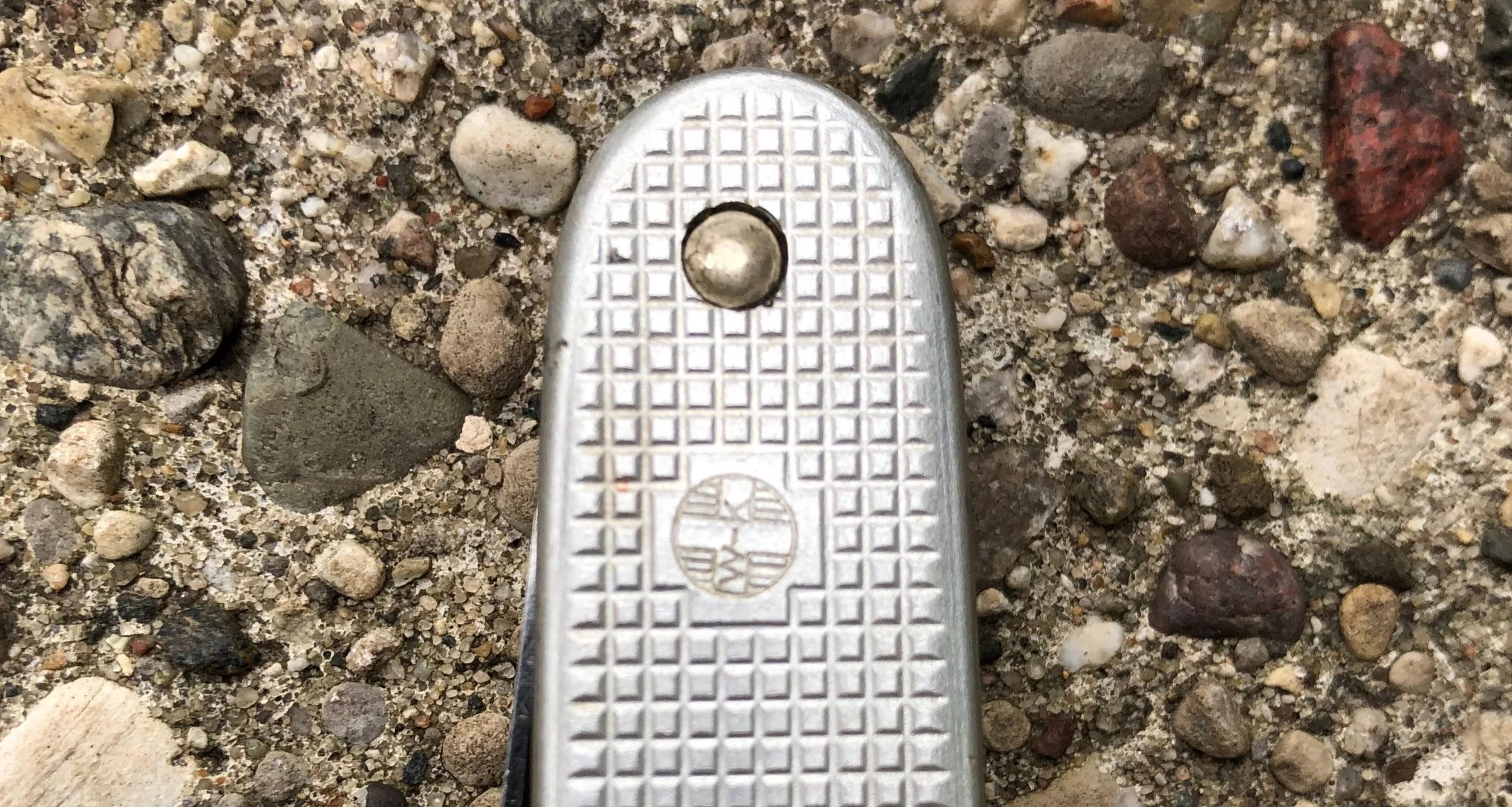 A mystery SAK. My version 2 has a crooked W-K stamp, which should be horizontally oriented.