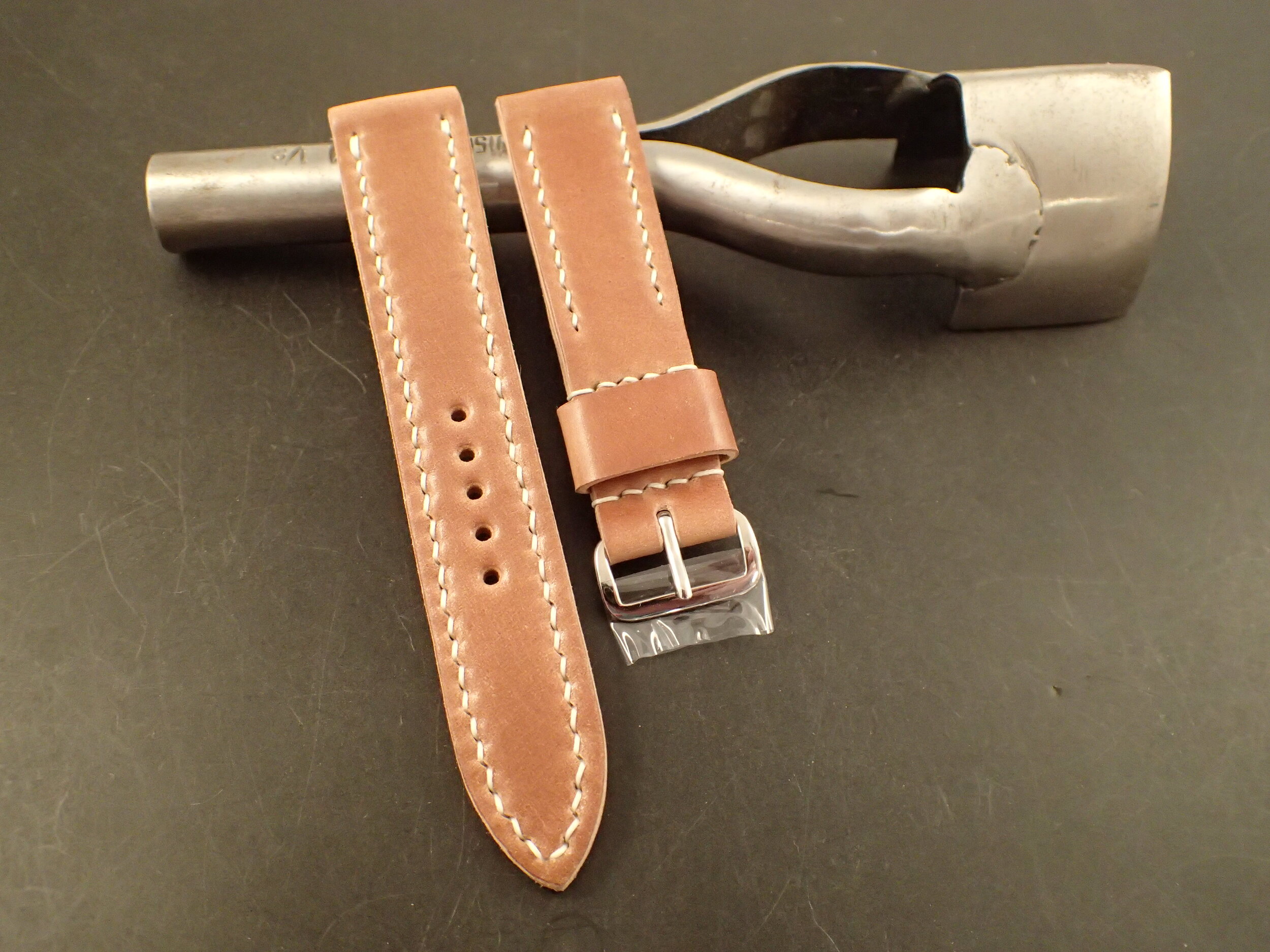 Arts & Crafts, Natural Shell Cordovan, 20/18