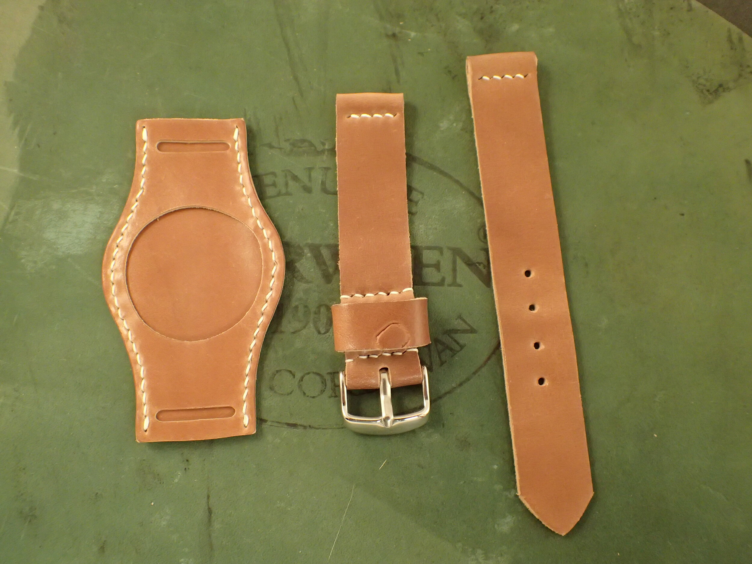 Single-Layer Two-Piece w/ Matching Bund, Natural, 20/20