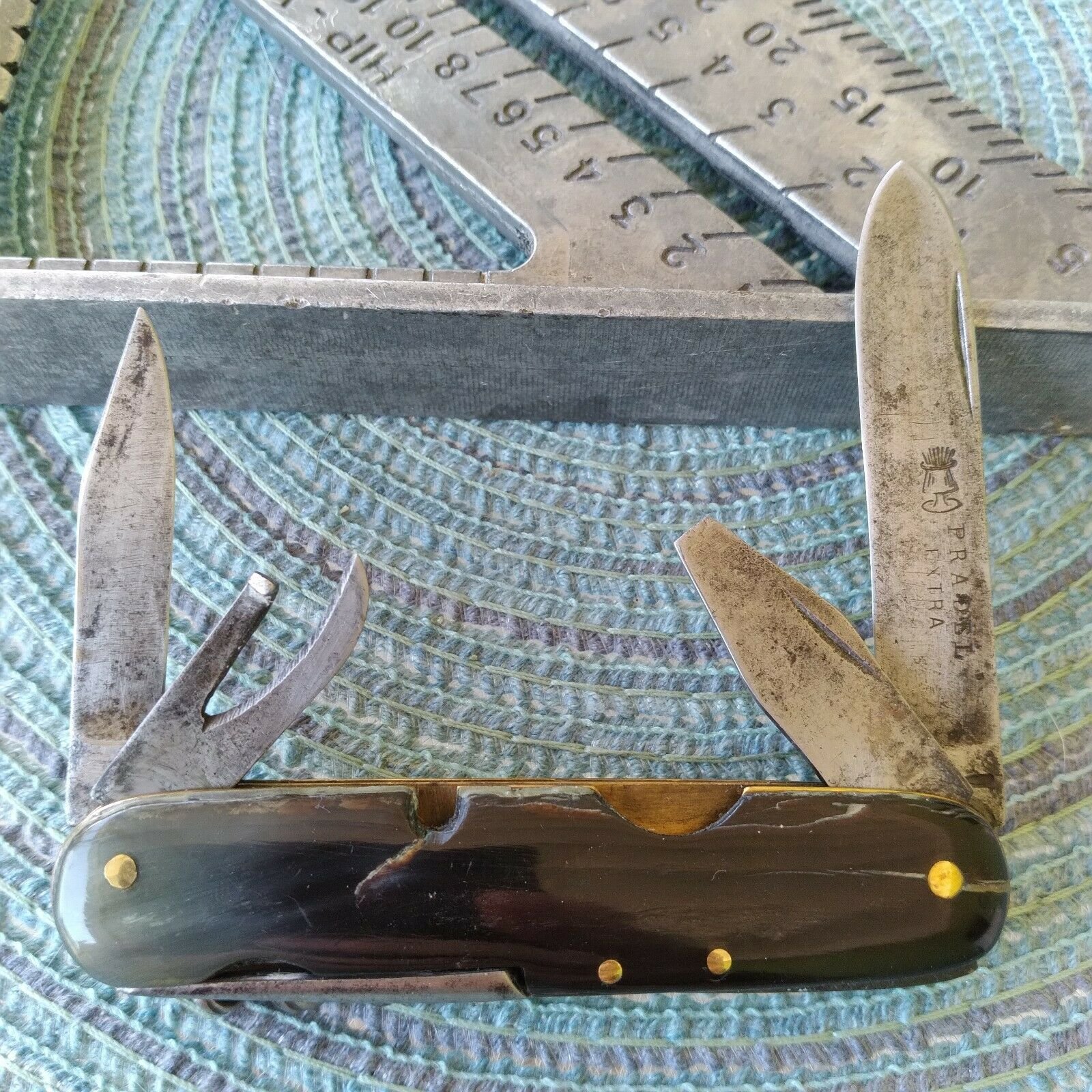 The Pradel Scout-Pattern Knife: Mysterious Vintage French Pocket