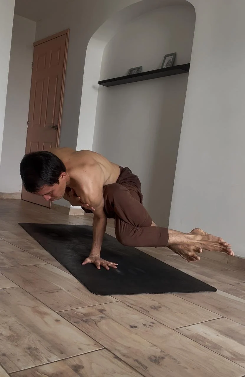 Yoga Abhyasa en Barranquilla con Pablo Maha