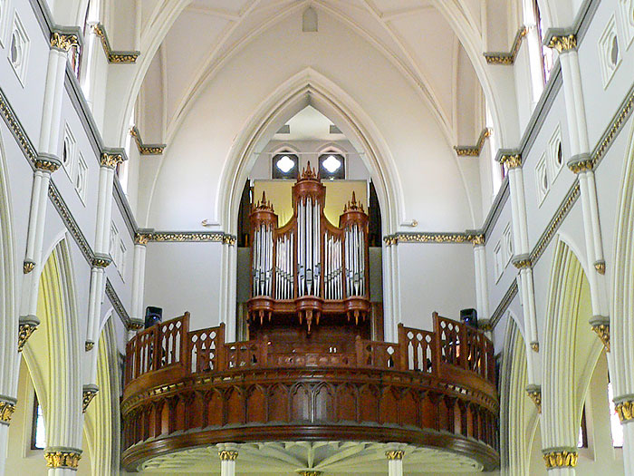 csj-organ-700x525.jpg