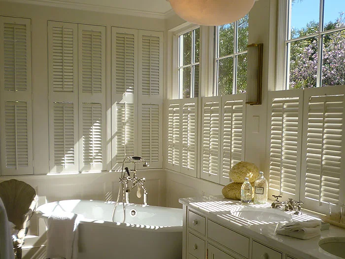 51el-bath-700x525.jpg