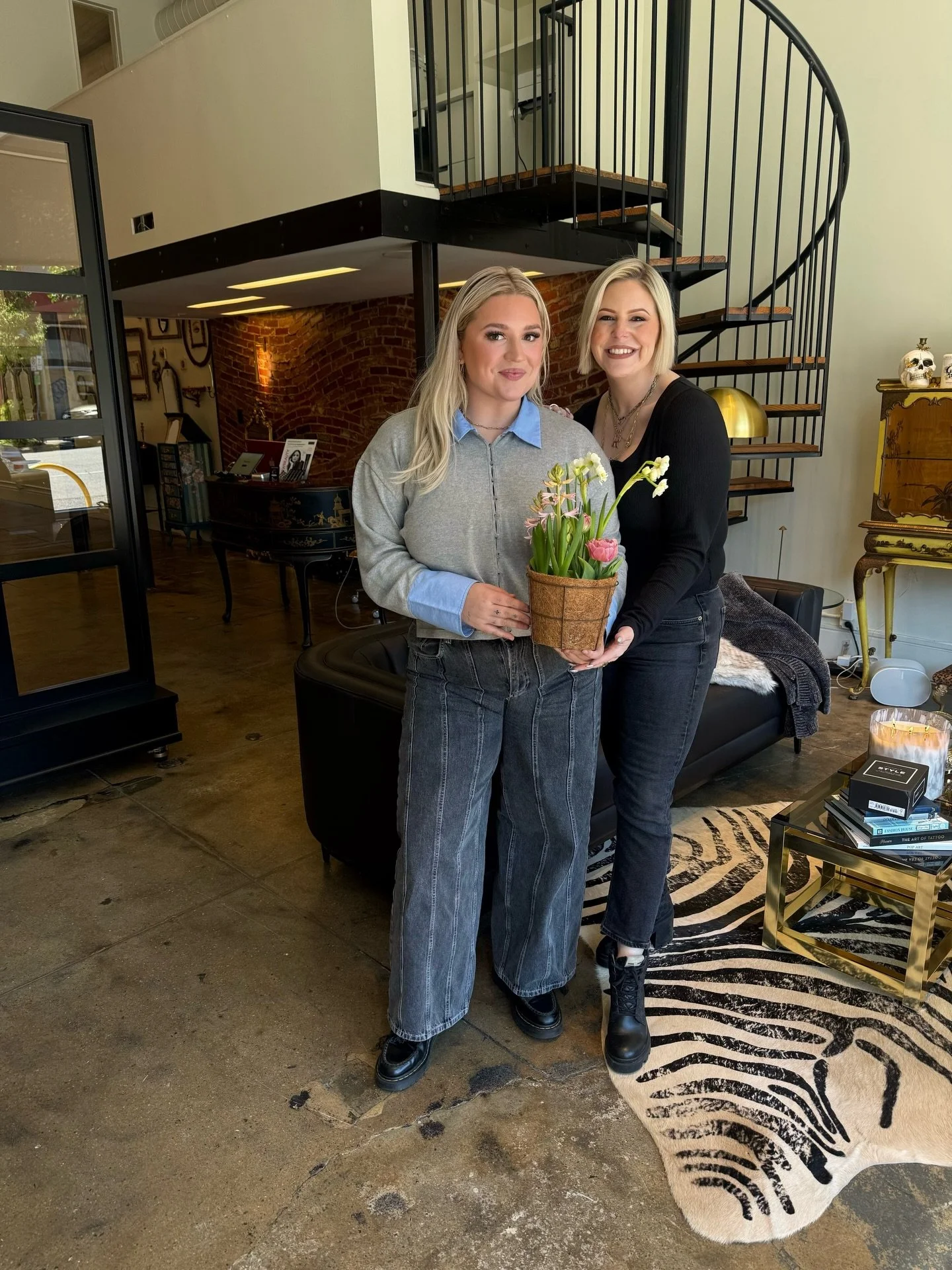 A new chapter.

We&rsquo;ve officially opened our doors in Downtown Birmingham on 2nd Row and it already feels like magic ✨

So grateful for the love surrounding this space. The sweetest @malia.s.lee welcomed us with the most beautiful flowers. 💐

L