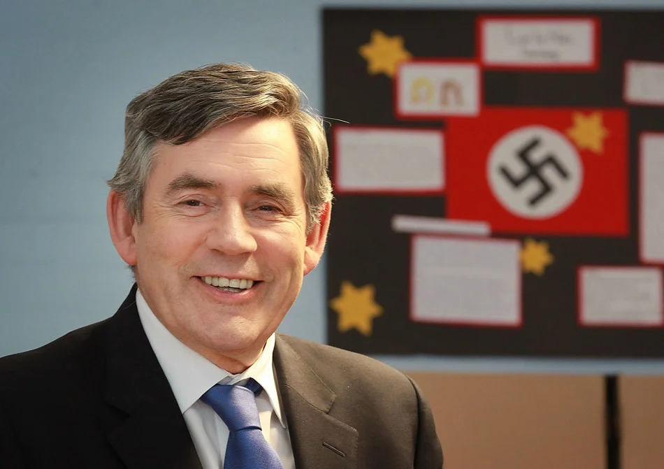 Prime Minister Gordon Brown talks to students at Prendergast Hilly Fields School. London, England. May 2009.