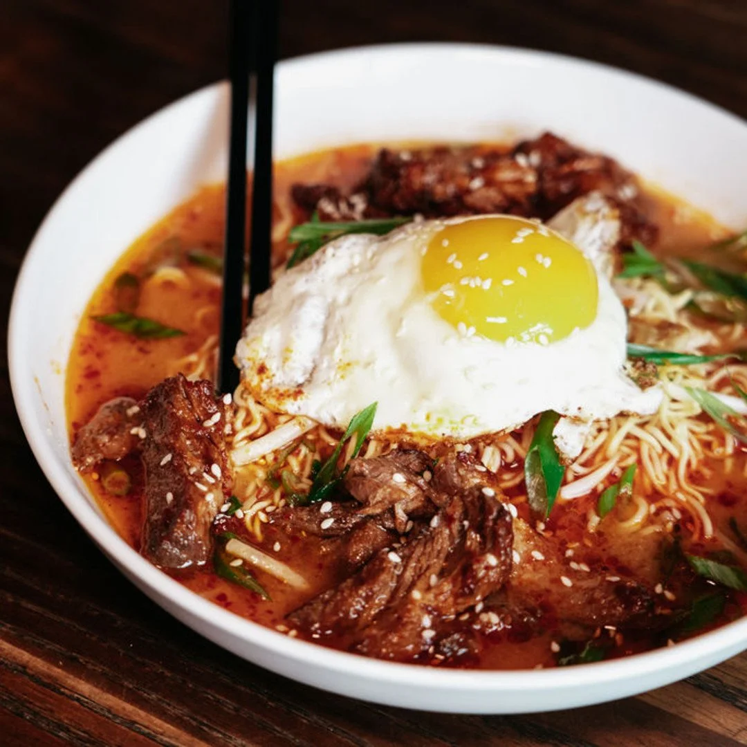 There's nothing more comforting than a hot bowl of ramen 🍜 Top yours with fried chicken, pork belly or our delicious short rib for a perfect Tuesday night dinner.