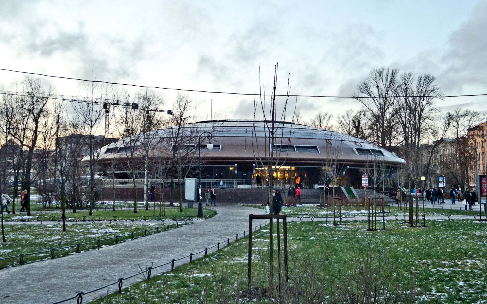 9 - Metrostation Gorkovskaja