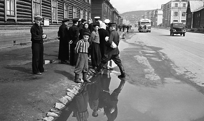  Moermansk, 1957. 