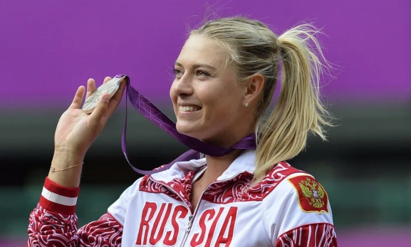 "И красавица Маша Шарапова ! / En schoonheid Masja Sjarapova." 
