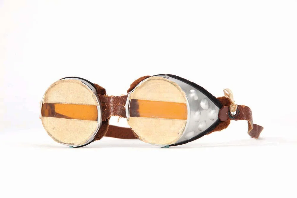 Amelia Earhart's Goggles — PiqueShow