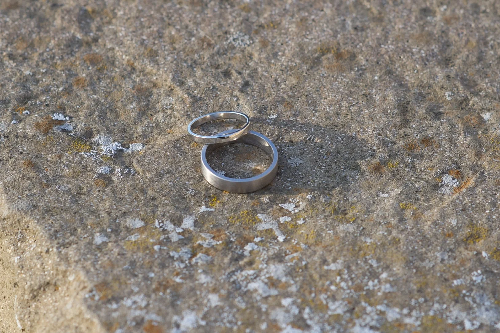 Platinum and palladium wedding rings